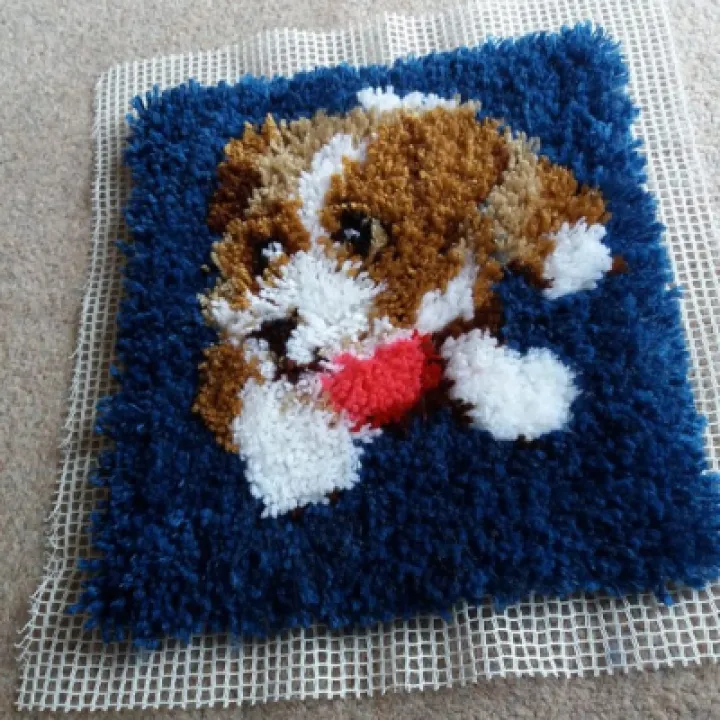 Caroles rug