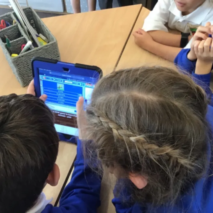French Ipad work Y4