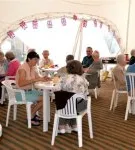 Warwick garden party