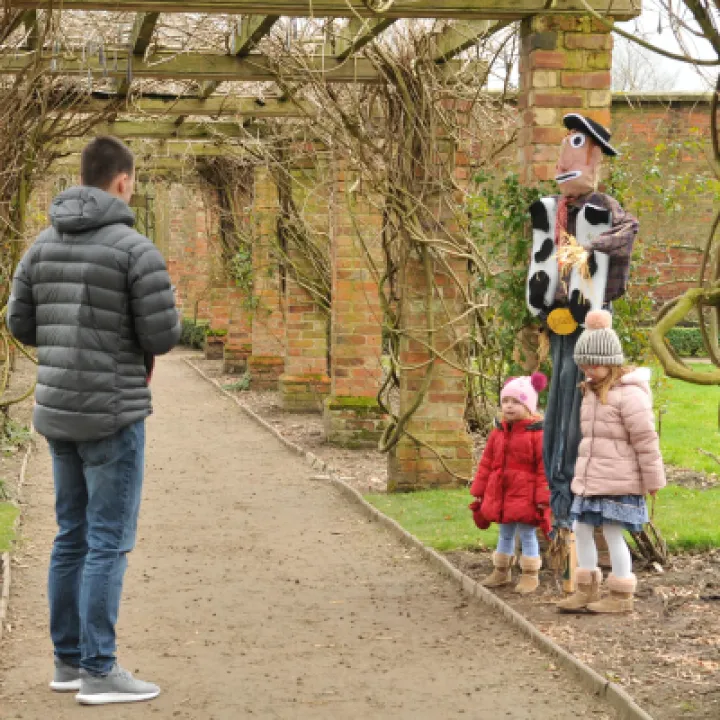 Families Enjoying The Scarecrows min