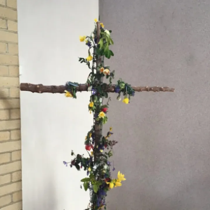 Easter Cross 2023