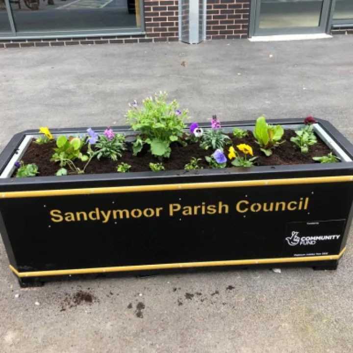Planter 4