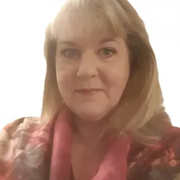 Deborah Cairns