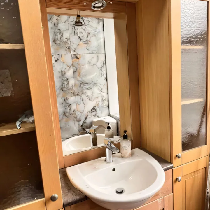 Cabinet 2 &ndash; Before