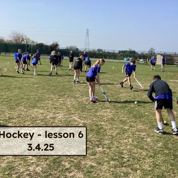 PE hockey