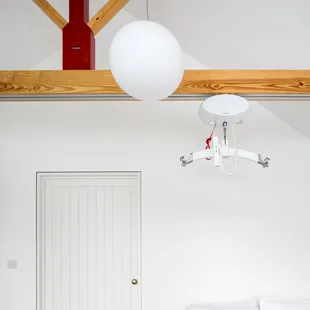 Modern Amenities Like The Guldmann Gh1 Ceiling Hoi
