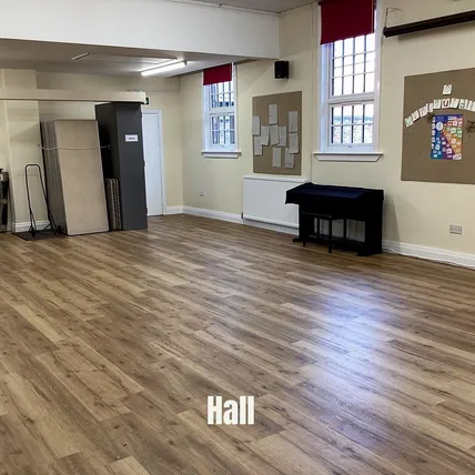 Hall(2)