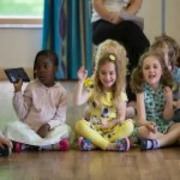 'Sunny for Money' 05