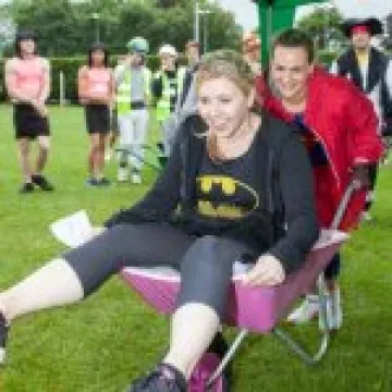 Wheelbarrow Race 05