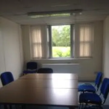 Small room painting finish 2