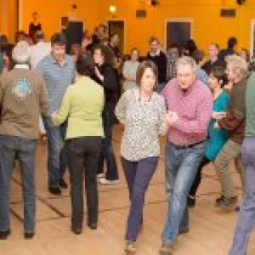 Ceilidh Dancers 01