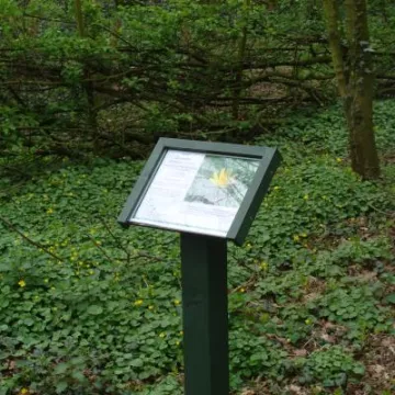 Woodland Signage (3)