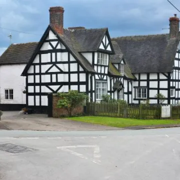 Ightfield corner