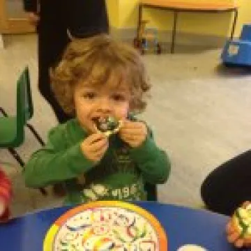 Monday Toddlers &ndash; Easter Biscuits