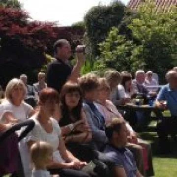 Dodworth Garden Party -----