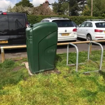 Rubbish Cleared 32325624_2510458155646264_1265218398132895744_n