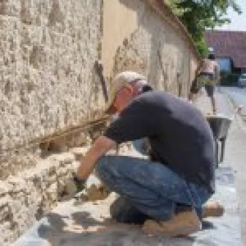 Witchert Wall Repair 02
