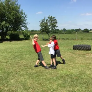 58C2FE83-091D-4652-86EC-B0125E0F2077