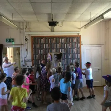 AA1A76B6-925E-4775-9336-E4FB6B6A164E