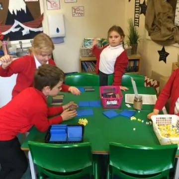 E2FEC214-DE71-485A-BF3C-3D69CD1AB97A