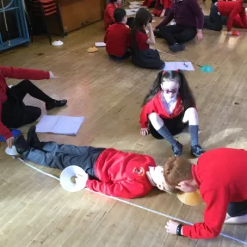 E195F021-35F3-4DF7-8D50-905AE6F30096