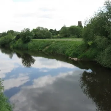 Holt Church above the Dee
