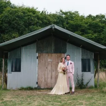 Ruth and Tom Hawthbush farm wedding-567