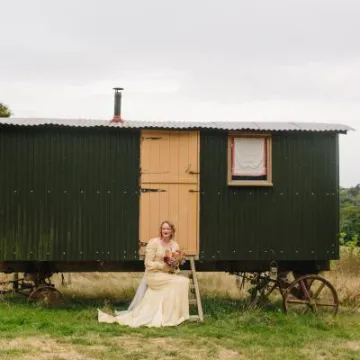 Ruth and Tom Hawthbush farm wedding-580