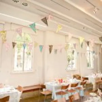 VE Day vintage tea party