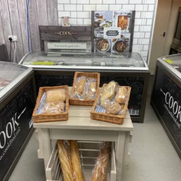 Cook 1