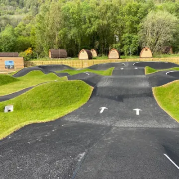 Adventure Parc pump track straights