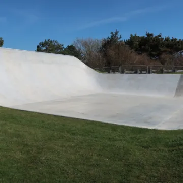 Eastbourne skatepark bowl