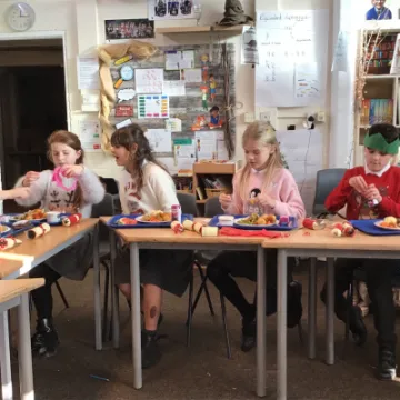 FE02A1E0-8A39-4218-B93A-E3F66650C467