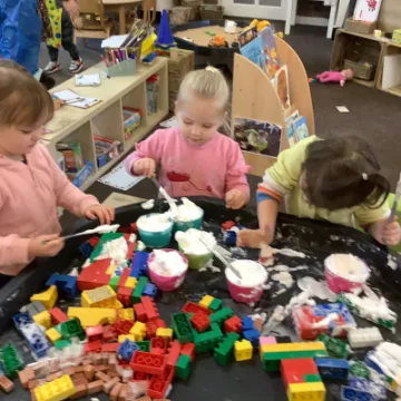 207C84EF-A76F-437E-B8D2-86E251994185