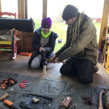 D406C952-1EDB-4453-A811-142CC1F09629