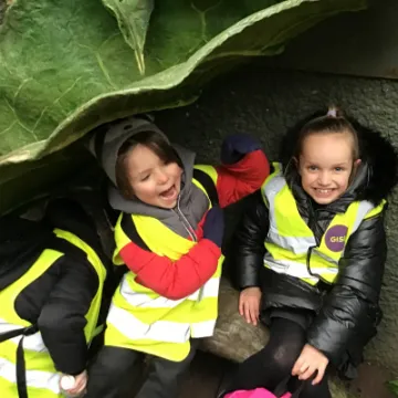 7FBDCC5F-5283-4FE3-95E1-035A11F5F67A