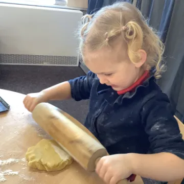 6FD8F35F-698A-49F3-B12D-4999041F5C20