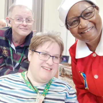 Sarah, Simon, Grace.