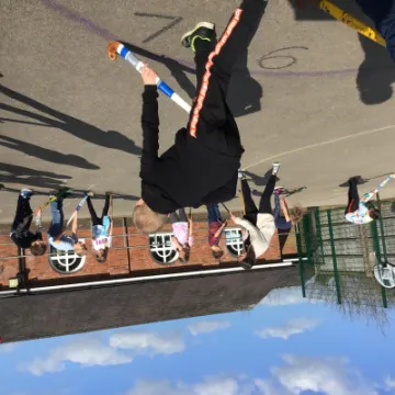 6B9BCC1B-C3B3-40CF-8DD6-6AFCCB8DB8CE