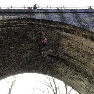 2BAF58DD-EF9C-4032-972F-B520ADAB3EDB