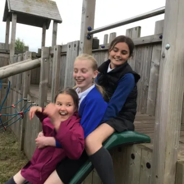 999367EA-B717-4F7F-81E3-DE31189CC85F