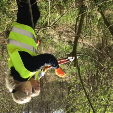 97BA0E65-0426-4EEA-8FFF-258F5FF18ECA