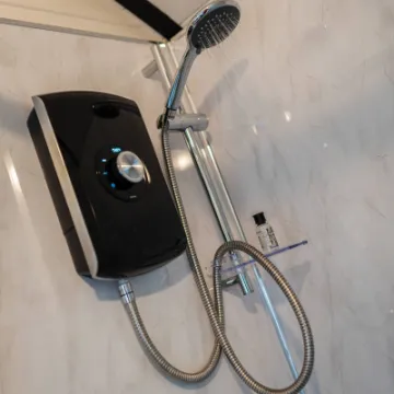 Overwater Luxury Glamping Wellington Interior 32