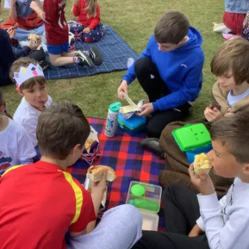 84E76A9A-9CA8-451D-BE24-5D1B018C3ADA