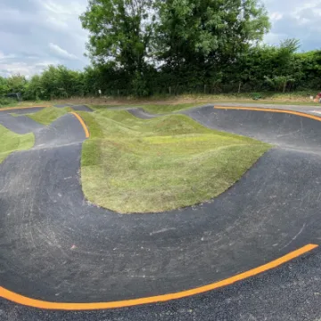 Dodderhill pump track 06