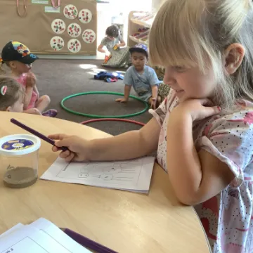 A4A7BC30-F783-4AC8-8A39-E7BD138CE6B2