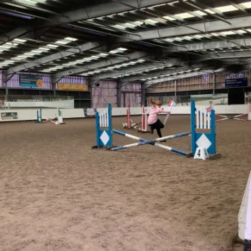 6DFA7A34-EA95-4B95-BB70-99C8D3A1ED67