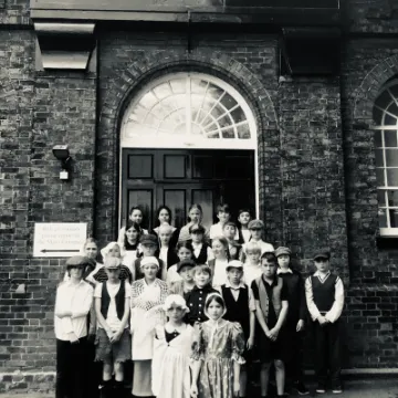 0EAFA3AB-3DFA-4402-9F90-7E76695EFB7F