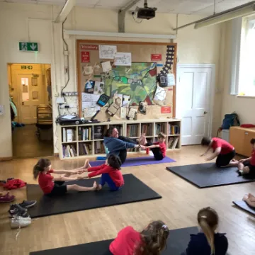 570C3BE7-876A-4211-81D3-7B6AD46E826F