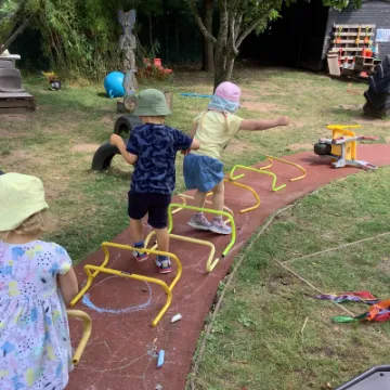 E100A9BF-7D44-4EB8-9F8B-2F7AAA8C0273